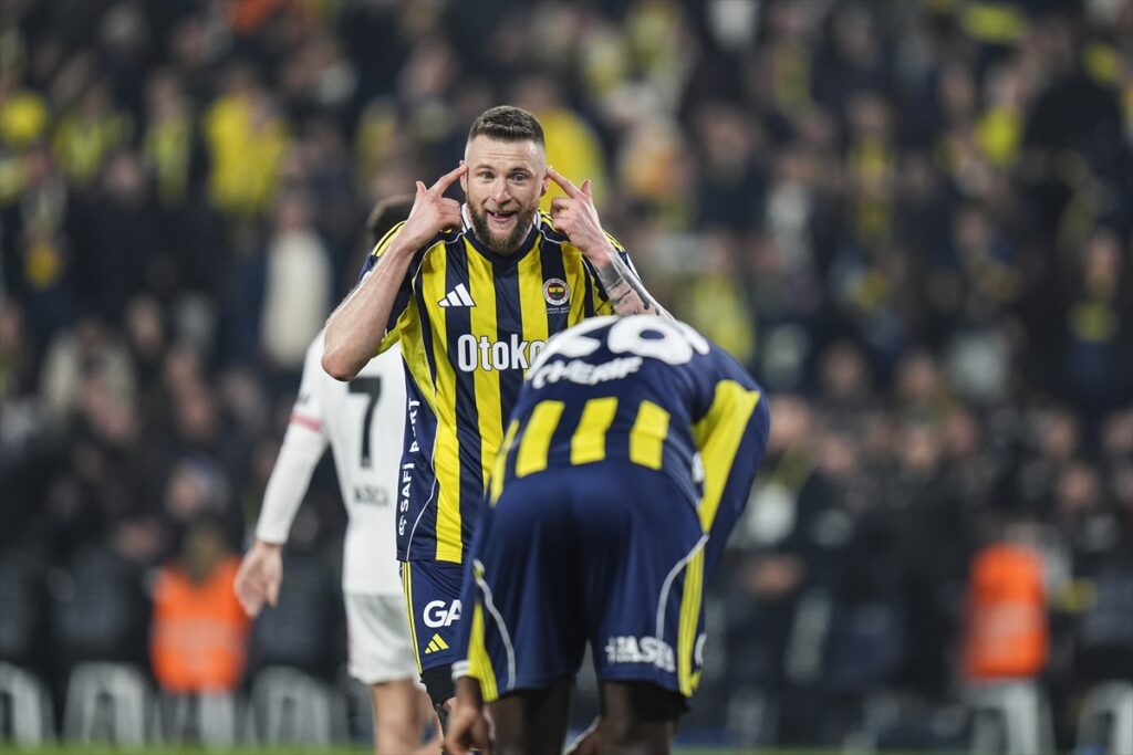 AA-20260405-41025166-41025162-FENERBAHCE_BESIKTAS