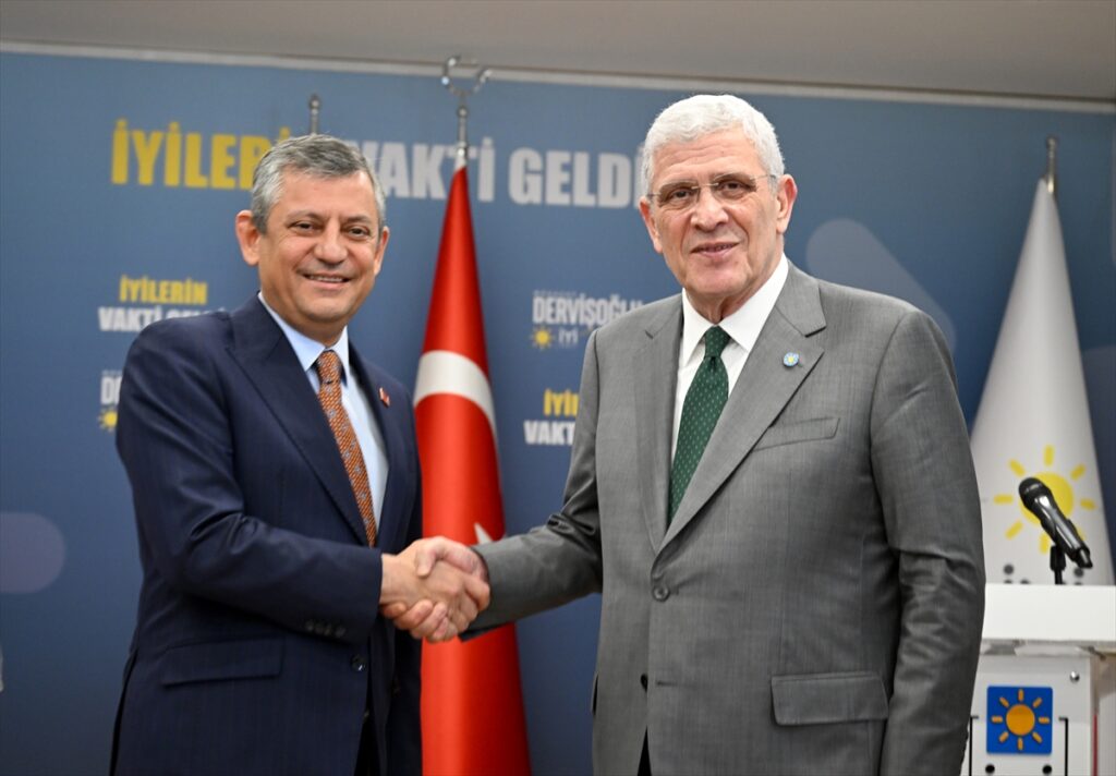 CHP Genel Başkanı Özel, İYİ Parti Genel Başkanı Dervişoğlu’nu ziyaret etti: