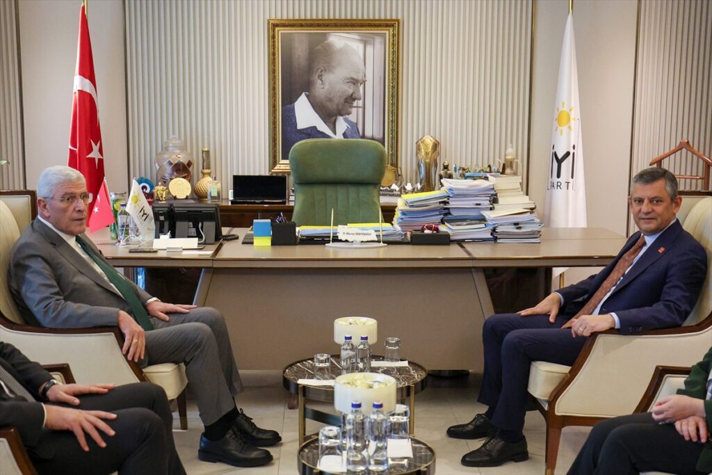 CHP Genel Başkanı Özel, İYİ Parti Genel Başkanı Dervişoğlu’nu ziyaret etti: