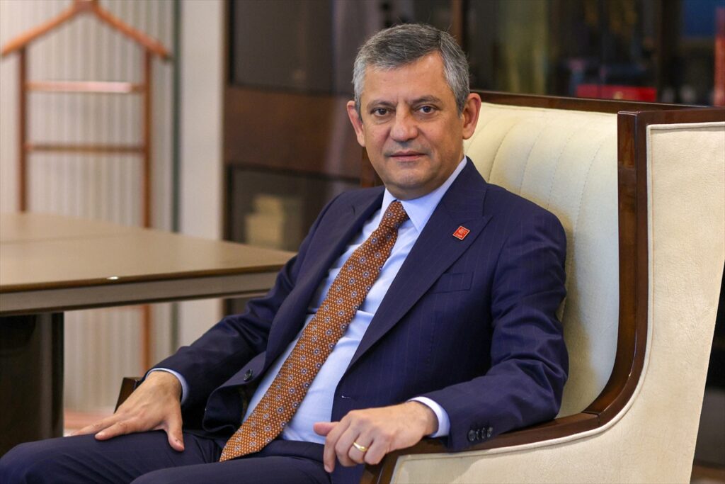 CHP Genel Başkanı Özel, İYİ Parti Genel Başkanı Dervişoğlu’nu ziyaret etti: