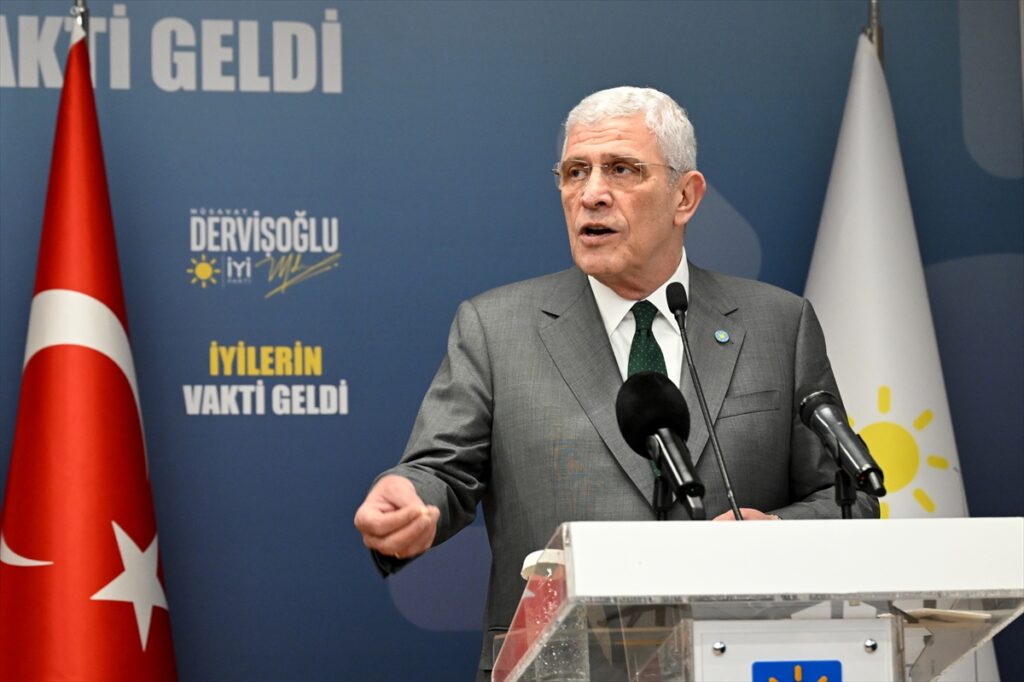 CHP Genel Başkanı Özel, İYİ Parti Genel Başkanı Dervişoğlu’nu ziyaret etti: