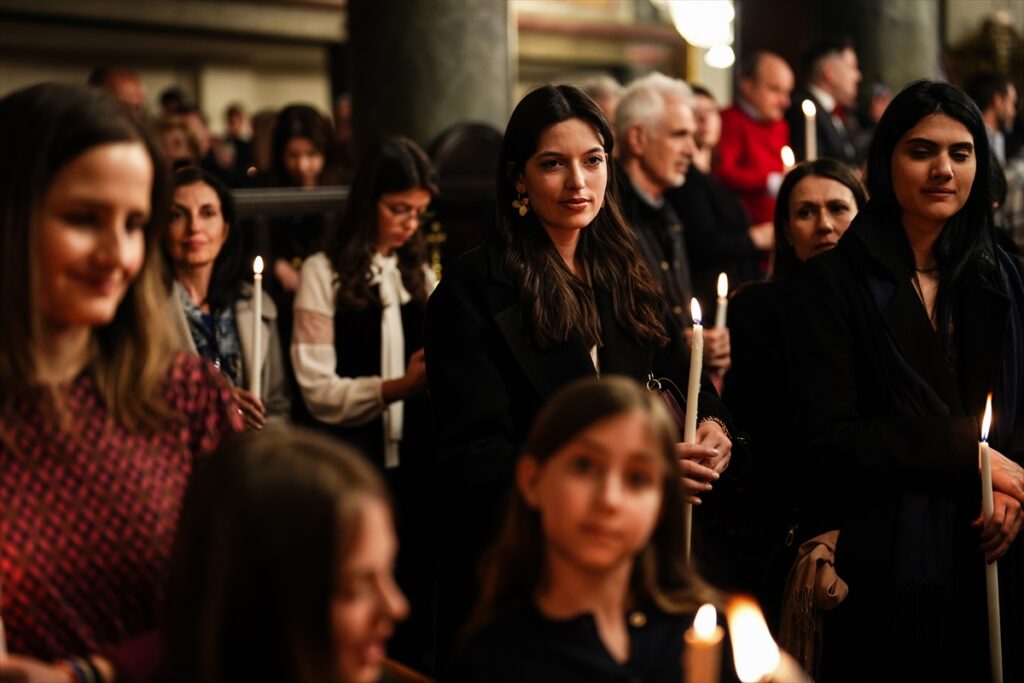 Fener Rum Patrikhanesi’nde Paskalya ayini yapıldı