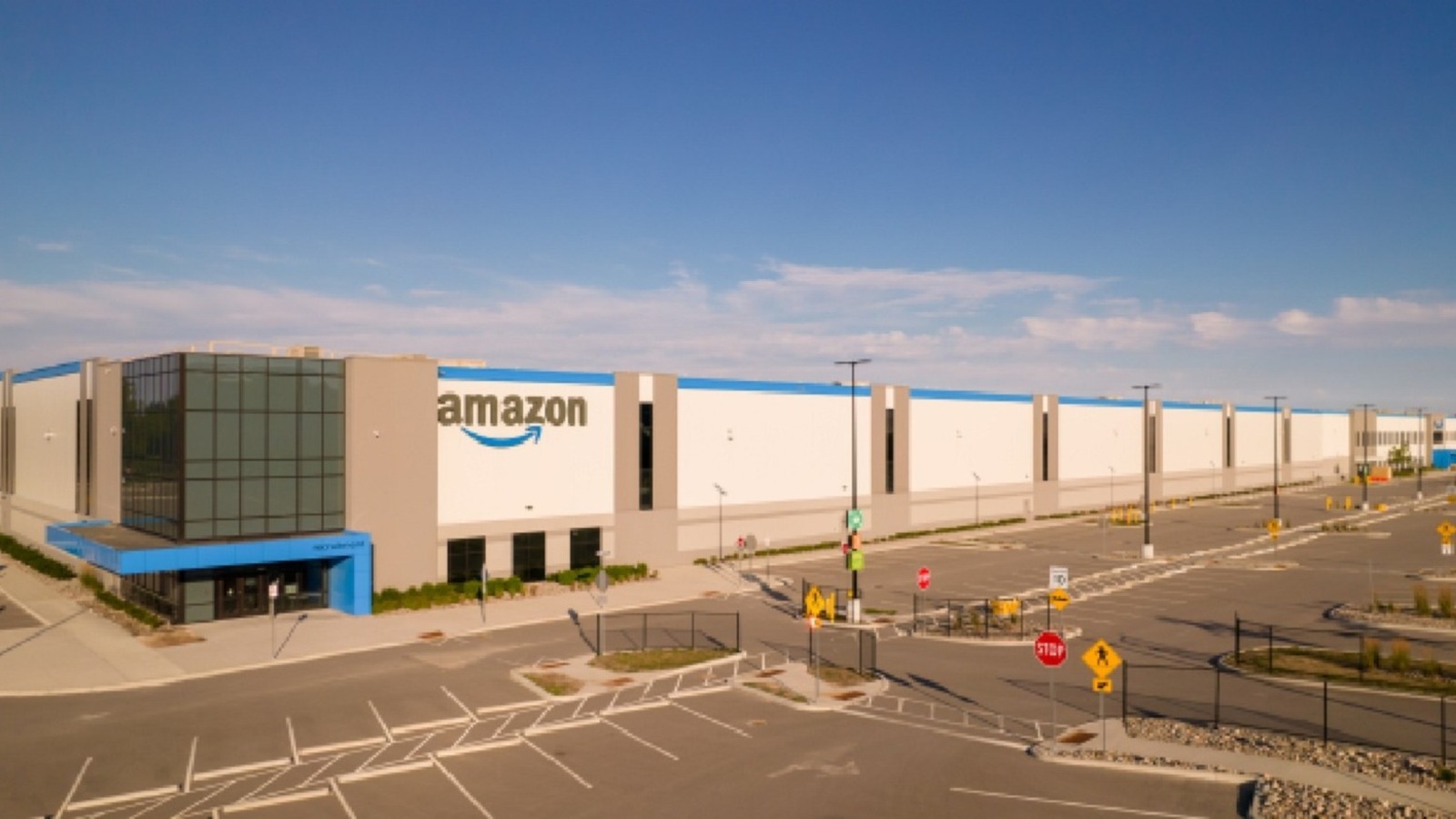 E-ticaretin yeni cephesi: Amazon ve Walmart Hindistan’ın küçük şehirlerine yöneliyor