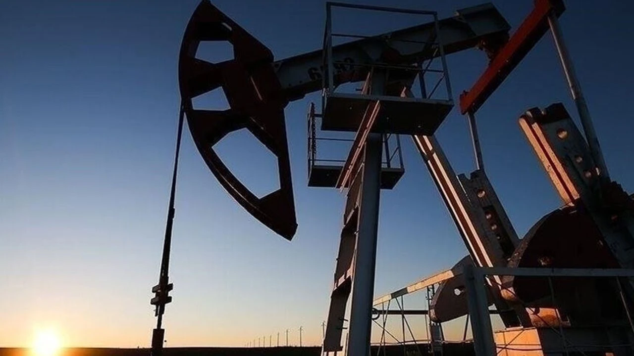 Türkiye’nin petrol ithalatı şubatta yüzde 1,84 azaldı