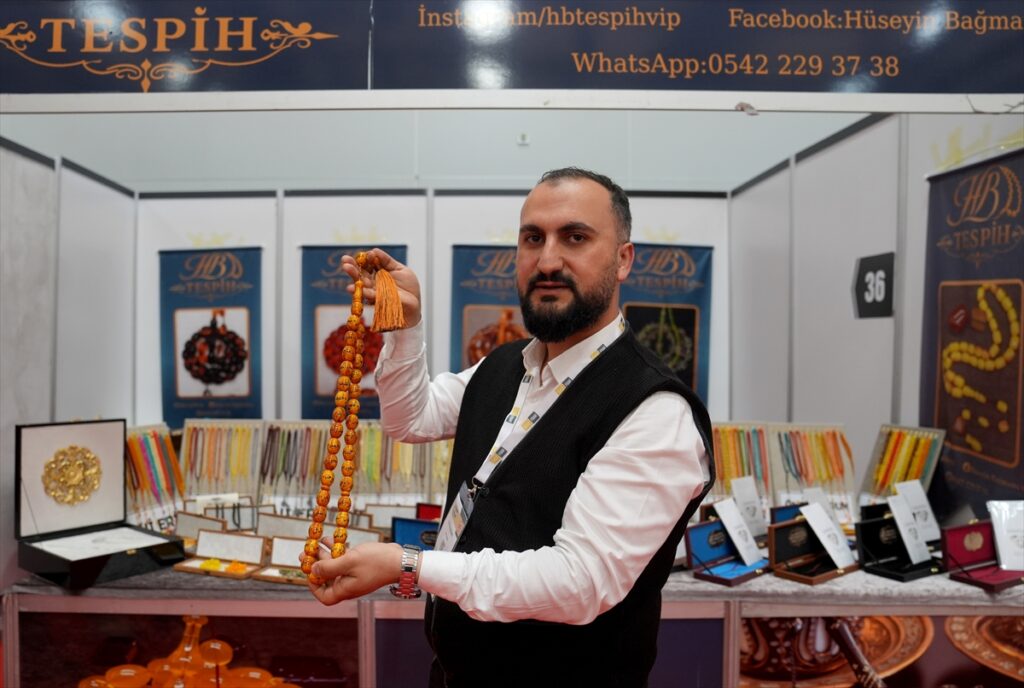 İstanbul Tesbih ve Doğal Taş Fuarı’nda özel tasarım ürünler sergilendi