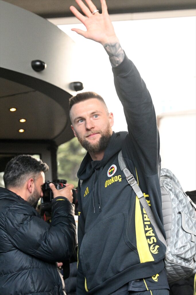 KAYSERİ – Fenerbahçe kafilesi, Kayseri’ye geldi