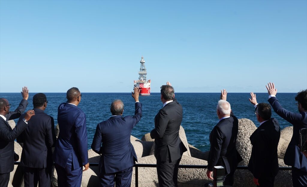MOGADİŞU – Çağrı Bey gemisiyle Somali’de petrol ve doğal gaz aramada yeni dönem başladı