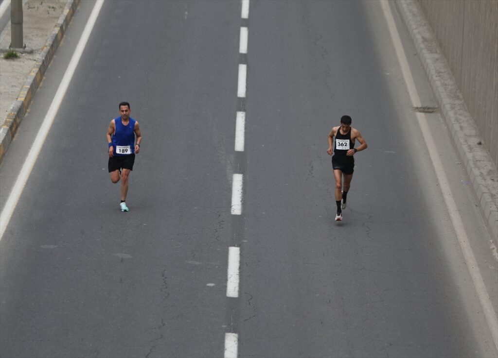 ŞANLIURFA – Şanlıurfa’da 11 Nisan Kurtuluş Koşusu düzenlendi