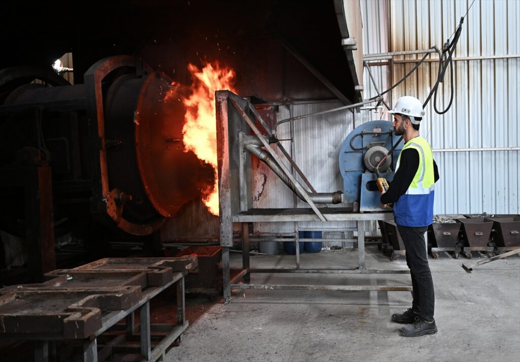 Uzmanlardan eski elektronik cihazların atılmaması ve evde tutulmaması uyarısı