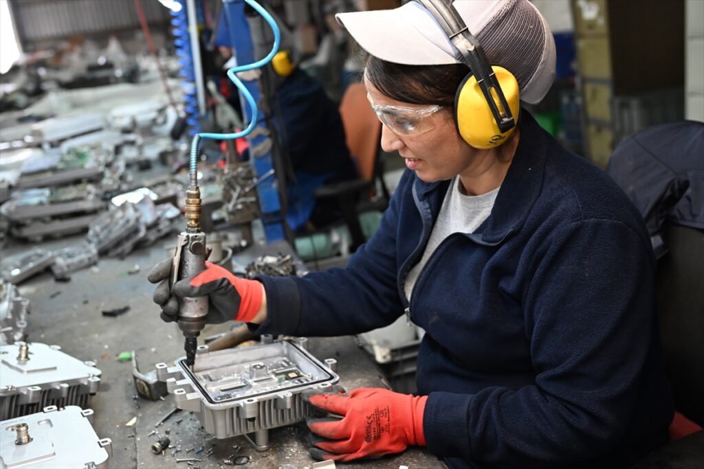 Uzmanlardan eski elektronik cihazların atılmaması ve evde tutulmaması uyarısı