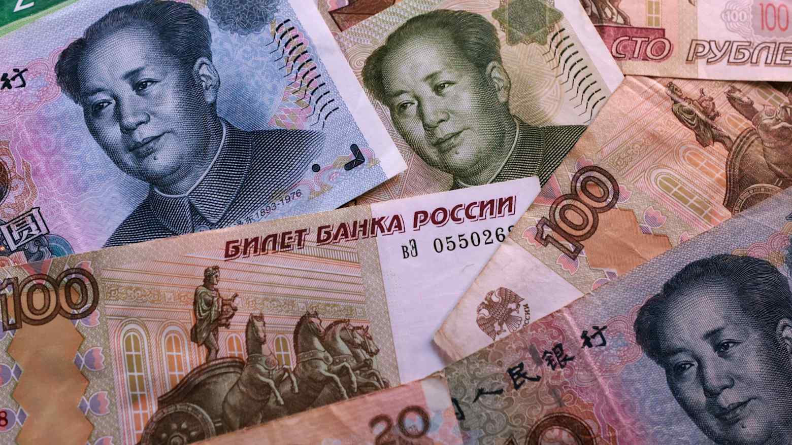 Yuan Ödemeleri Hızla Artıyor: İran ve Rusya İçin “Son Çare” Para Birimi Öne Çıkıyor