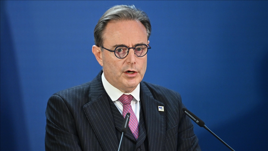 Belçika Başbakanı De Wever, ülkesinin Yahudi karşıtı olduğu suçlamasının “saçma” olduğunu söyledi