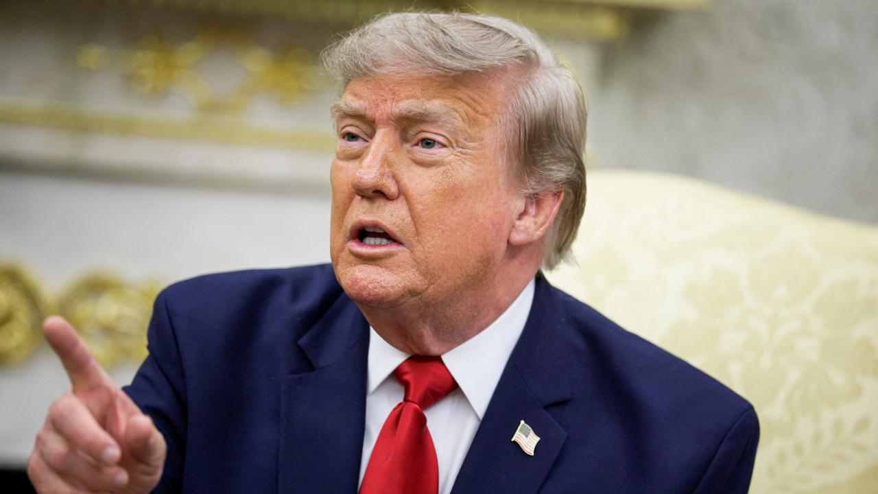 Trump, İran’la anlaşmayı tercih ettiğini ancak askeri saldırının hala bir seçenek olduğunu belirtti