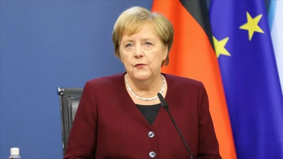 Eski Almanya Başbakanı Merkel, AfD’nin seçim başarısının ülke tarihinde bir dönüm noktası olduğunu belirtti